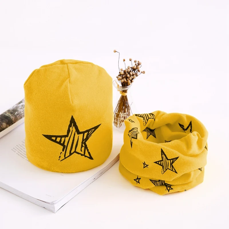 Новинка; хлопковая детская шапка с помпонами; зимние теплые детские шапки; шарфы; комплект со звездами; детская шапочка; мягкая удобная детская теплая шапка - Цвет: Yellow