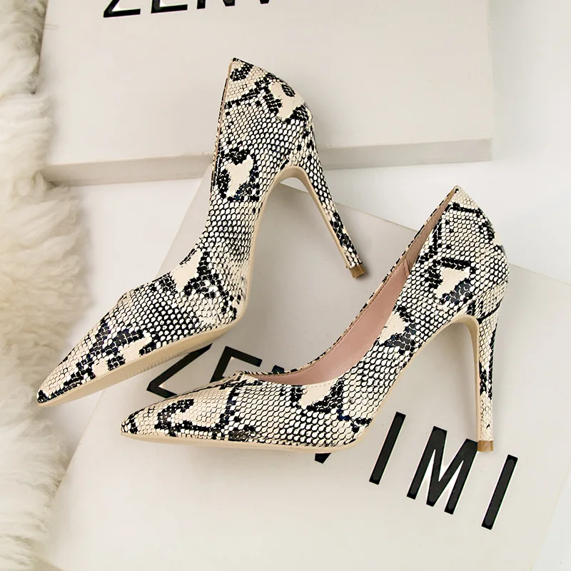 

Summer Snake Leather Women Shoes Autumn High Heel Slip on Pointed Toe Design Stylish Women Pumps Shallow Mouth OL Party Shoes