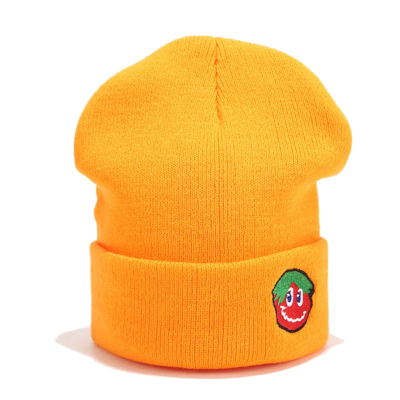 Женская шапка, новая вязаная шапка с вышивкой томатов, женская осенняя и зимняя уличная теплая шерстяная шапка, Студенческая Кепка Skullies& Beanies