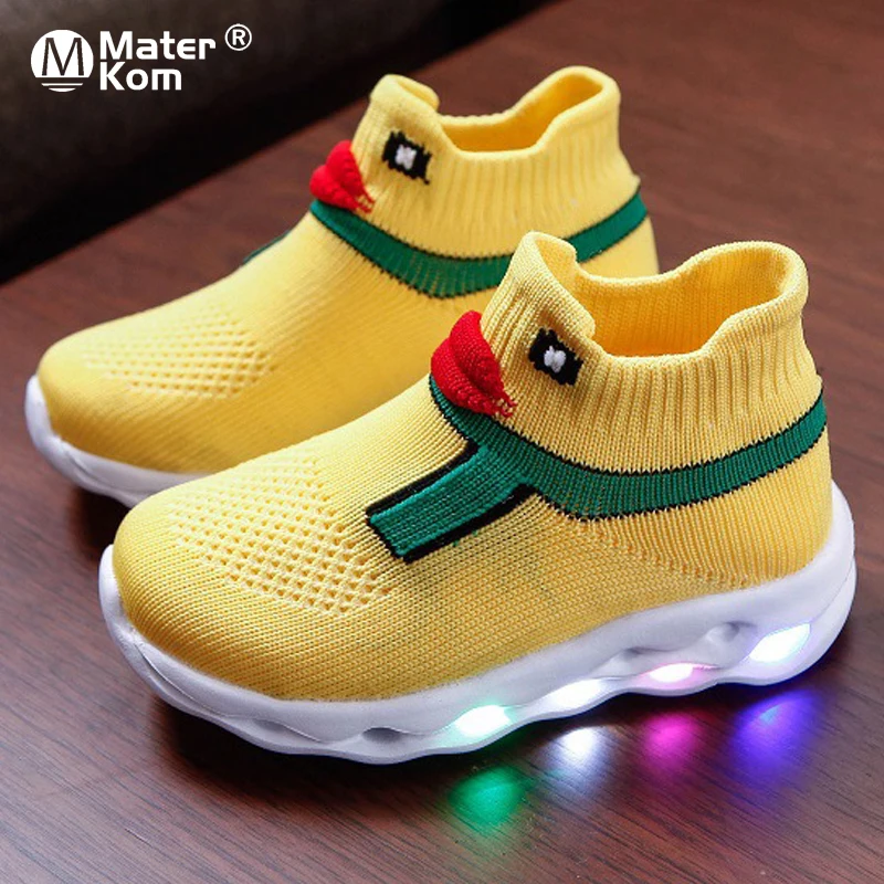 

Size 21-30 Anti-slippery Luminous Sneakers for Children Boys Wear-resistant Sneakers Girls Led Light Up Shoes Baby Glowing Shoes