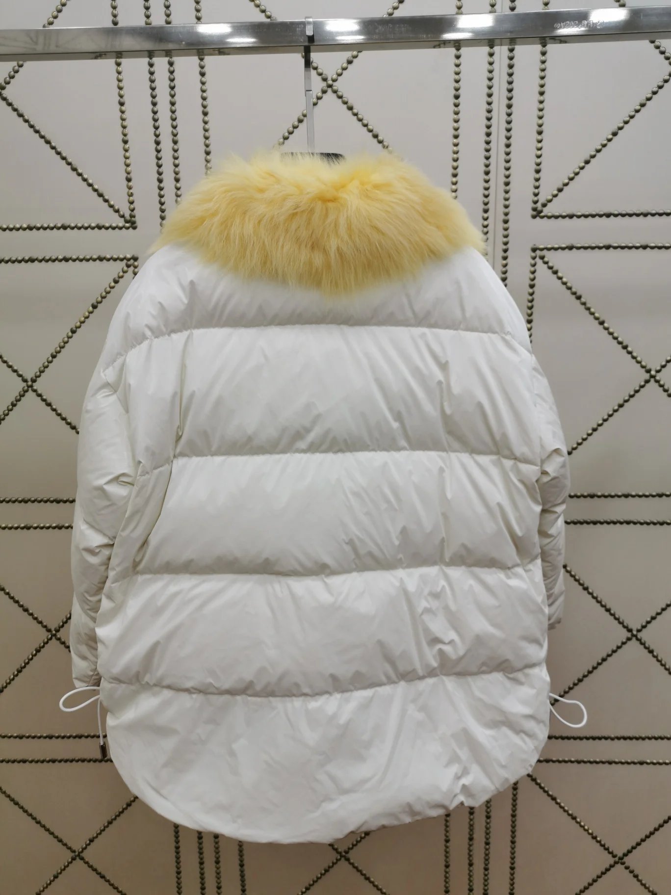Female oversize thick down jacket with natural wool fur collar and pocket white duck down woman winter coat