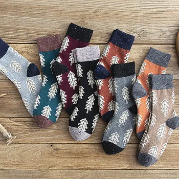 

Women Cotton Socks 5 Pairs Fashion Retro Christmas Tree Autumn Winter Mid Socks Set Funny High Black Harajuku Skarpetki @5