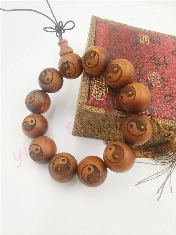 

Taoist supplies, Tai Ji jujube wood hand string, Liuzhu bracelet, Taoist magic tools, lightning jujube pure hand string