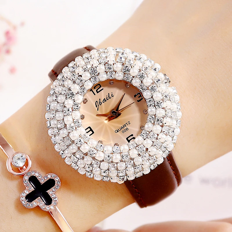 Elegant Crystal Women Quartz Watch Big Diamond Dial Leather Strap Ladies Wrist Watches Female Fashion Rhinestone Clock Reloj