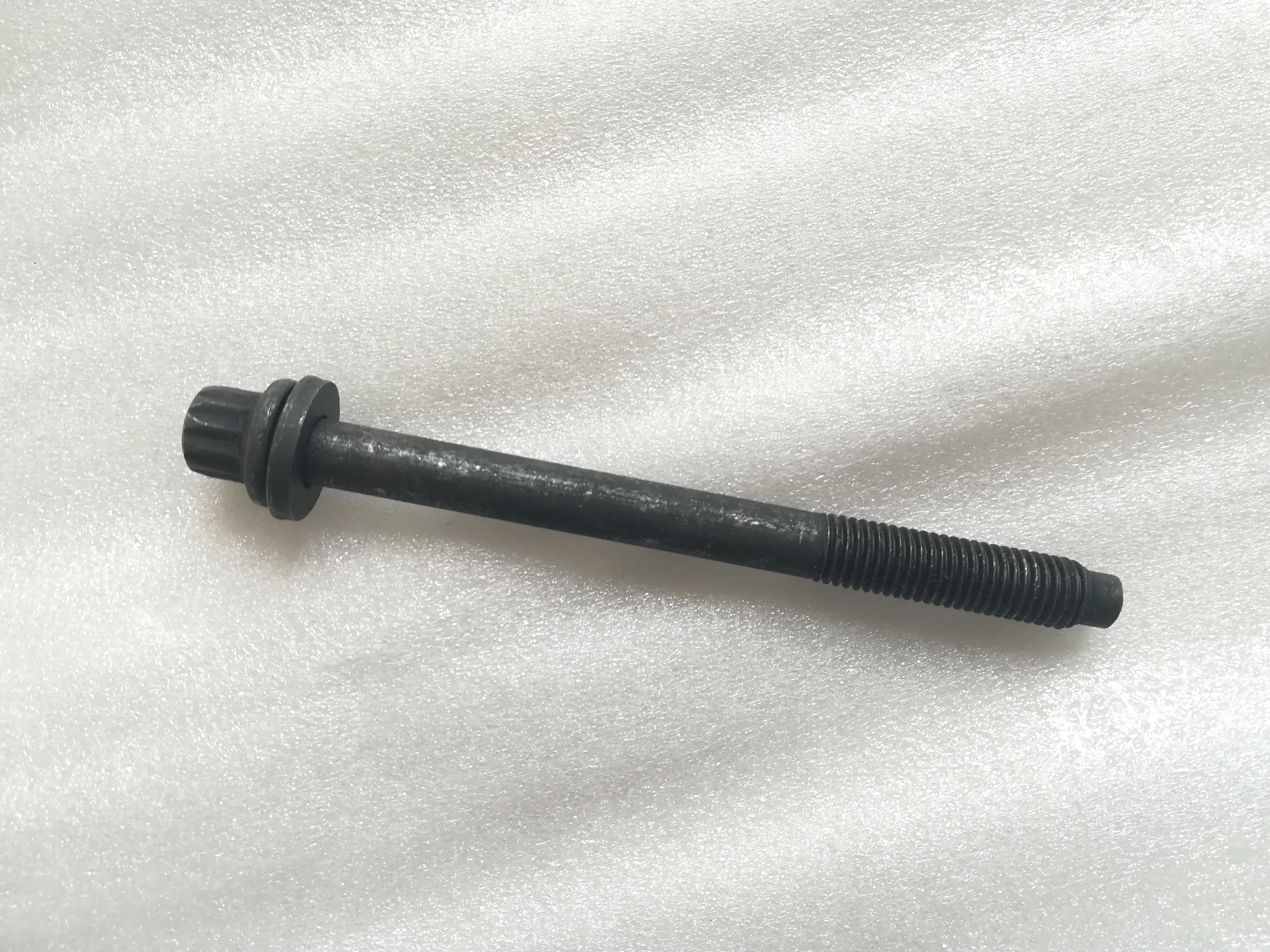 Cylinder Head Screw Bolt For Mitsubishi Lancer Colt Carisma Space Star 4G18 4G13 4G13B G13B G4CS G4DG G32B 4G37