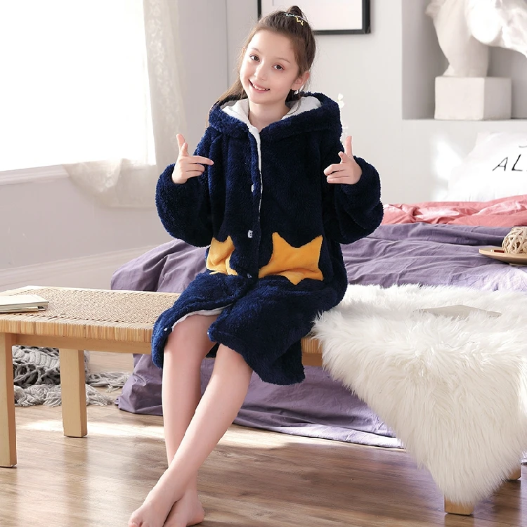 

Kids Bathrobe Solid Color Cartoon Hoodies Girls Sleepwear Bath Towels Kids Soft robes 4-11 Years Children's Plush home Clothing