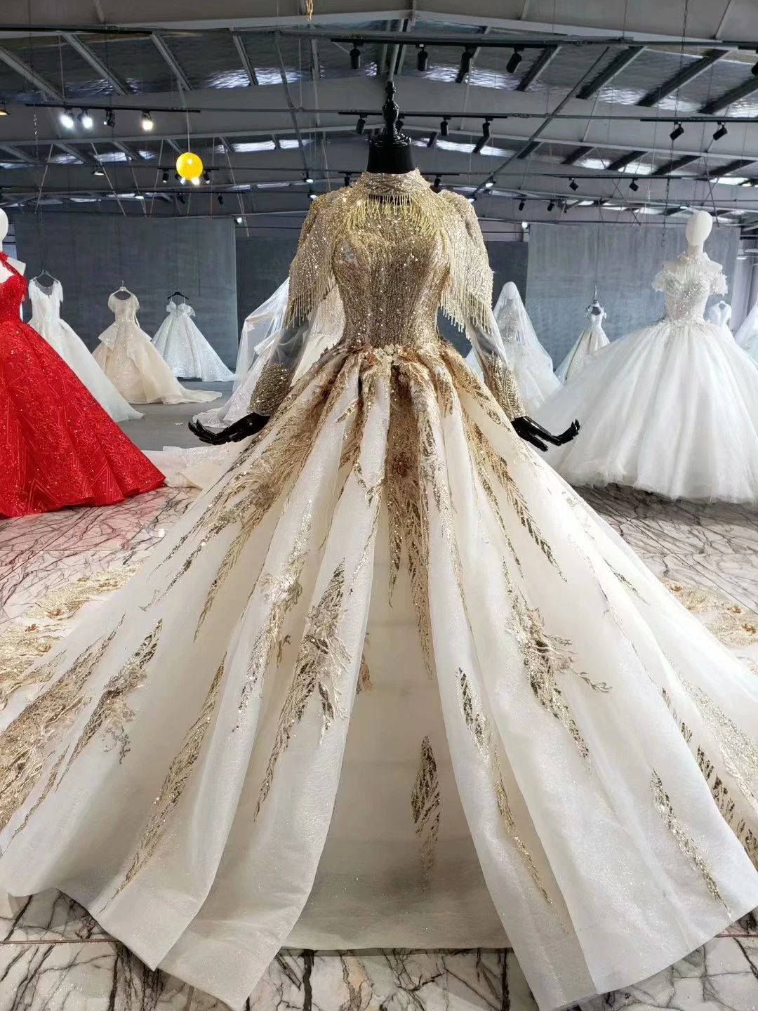 BacklakeGirls Robe De Mariee Muslim Wedding Dress Gold And White High Neck Handmade Arabic Wedding Dress Vestido De Noiva - Цвет: as picture