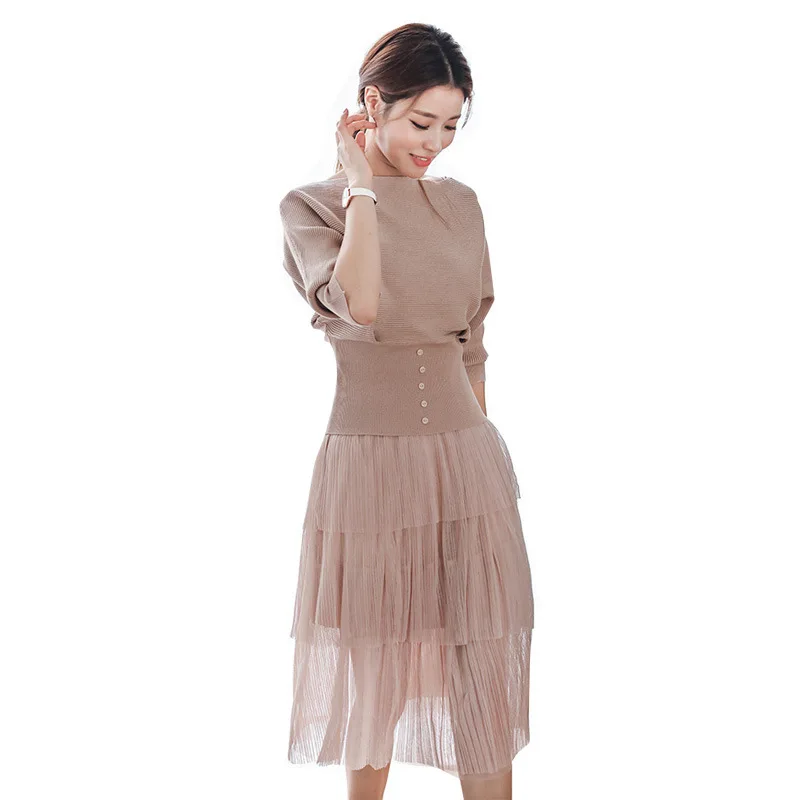 

2019 Autumn And Winter New Style Korean-style Bat Bat Sleeve Sweater + Cake Layer Skirt Two-Piece Set