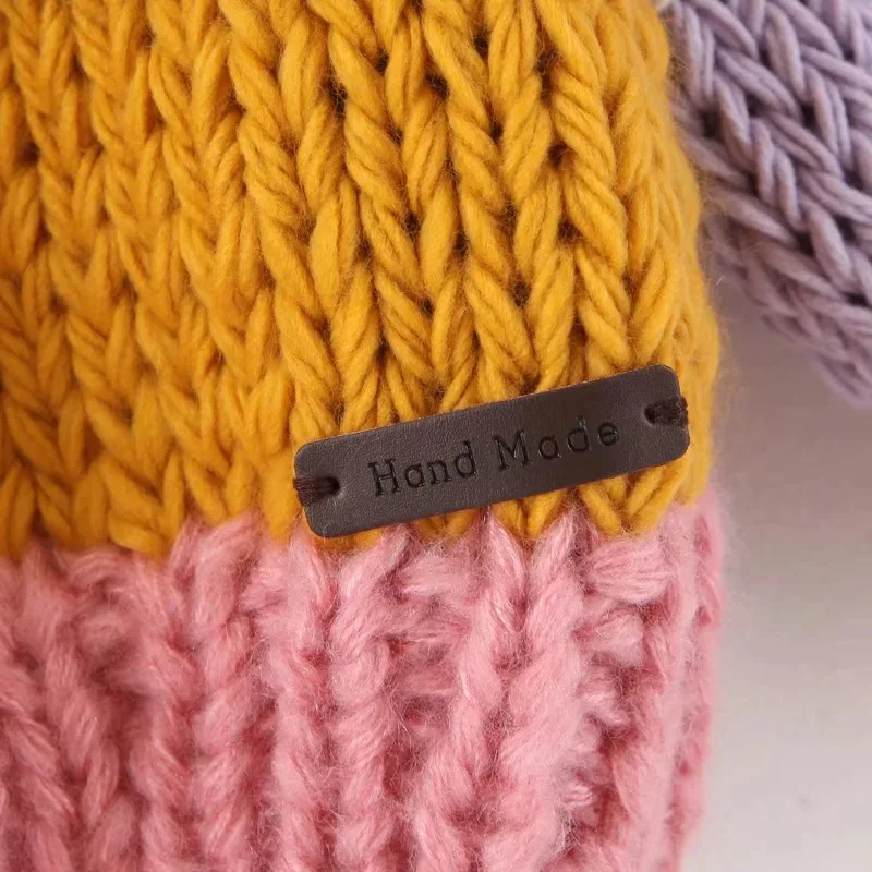 12590946540_1892239145