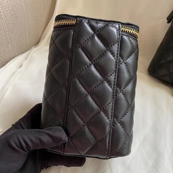 

2020 New Single Shoulder Messenger Bag cigarette case women's bag mobile phone bag double C bag sheepskin Mini chain leather lea