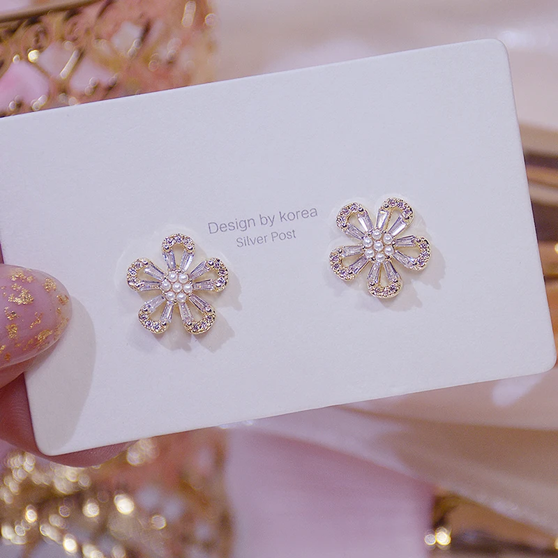 Ins Hot Sale Hollow Flower Petal Earrings for Women Exquisite Crystal Zirconia Stud Earring Wedding Jewelry Pendant for Bridal - Image 5