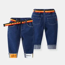 Джинсовые брюки для мальчиков; коллекция года; сезон весна-осень; новые стильные повседневные брюки в Корейском стиле; универсальные Эластичные Обтягивающие Брюки с принтом