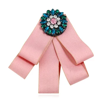

Pink Brooch Ties for Women Collar Pins Necktie Fashionable Crystal Formal Dress Brooches Ribbon Bow Tie Pin White Shirt Bowtie