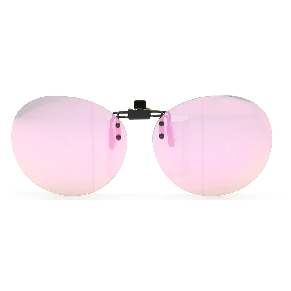 

The clip on sunglasses will come with a cleaning cloth and a portable carry case Suitable for both men and women - of any age gr