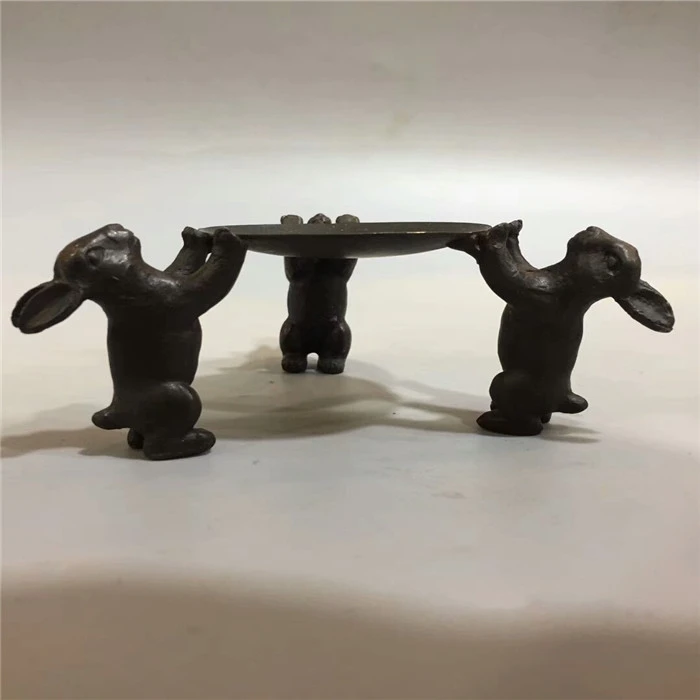 

Collectible Chinese Handwork Bronze Carved Animal Three Rabbits Candlestick Lampstand Plate Candle Stick
