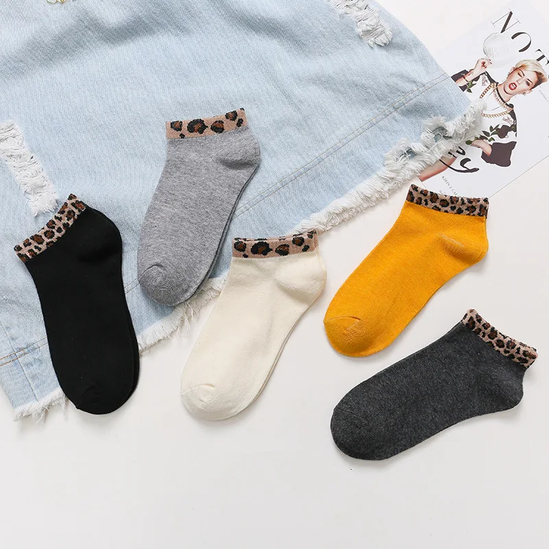 Women's Retro Leopard Print Socks Fashion Female Cotton Blends Street Popular Stripe Leopard Short Socks For All Seasons