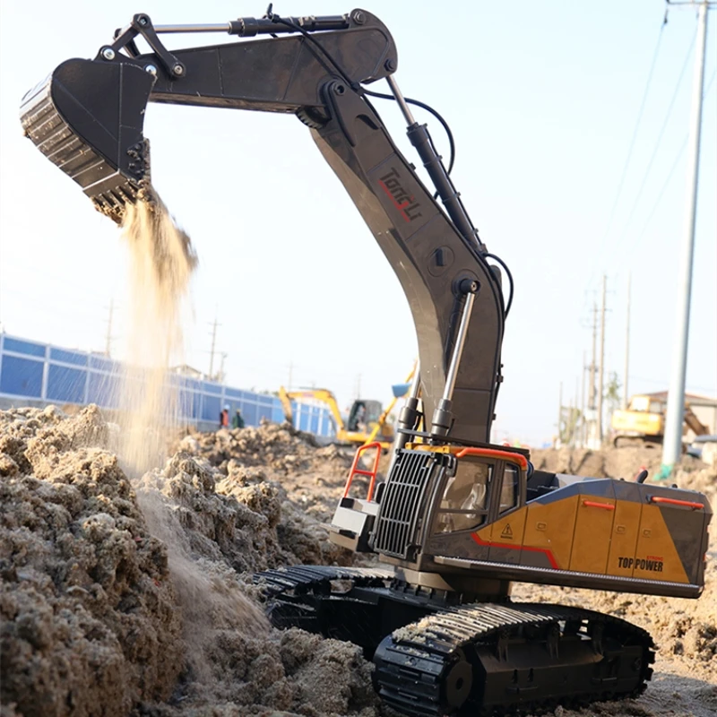 Realistic Simulation RC Excavator 680 Degree Rotation 22-CH Alloy Bucket Flexible Boom LED Light 30Mins Endurance Alloy RC Truck 6