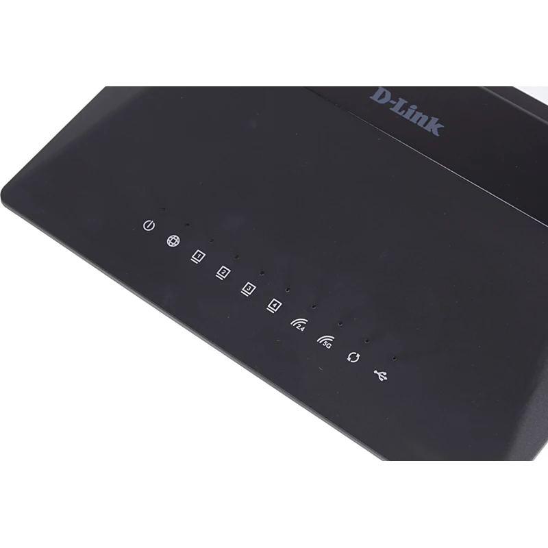 Роутер беспроводной D-Link DIR-825(DIR-825/RU/R1) AC1200 10/100/1000BASE-TX/4G черный