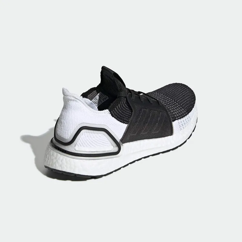 Оригинальные кроссовки для бега Адидас UltraBoost 19 UB19 унисекс удобные прочные