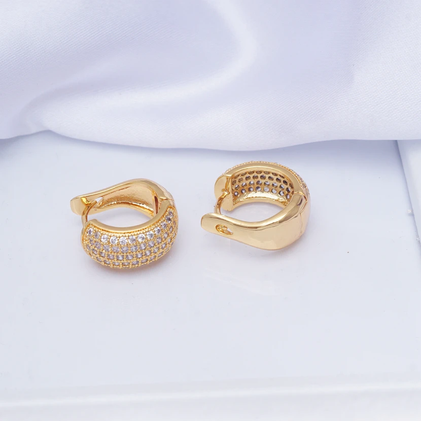 Индийские ювелирные изделия Роскошные Дизайнерские золотые серьги AAA кубический цирконий маленькие серьги-кольца для женщин новые 31 различные стили