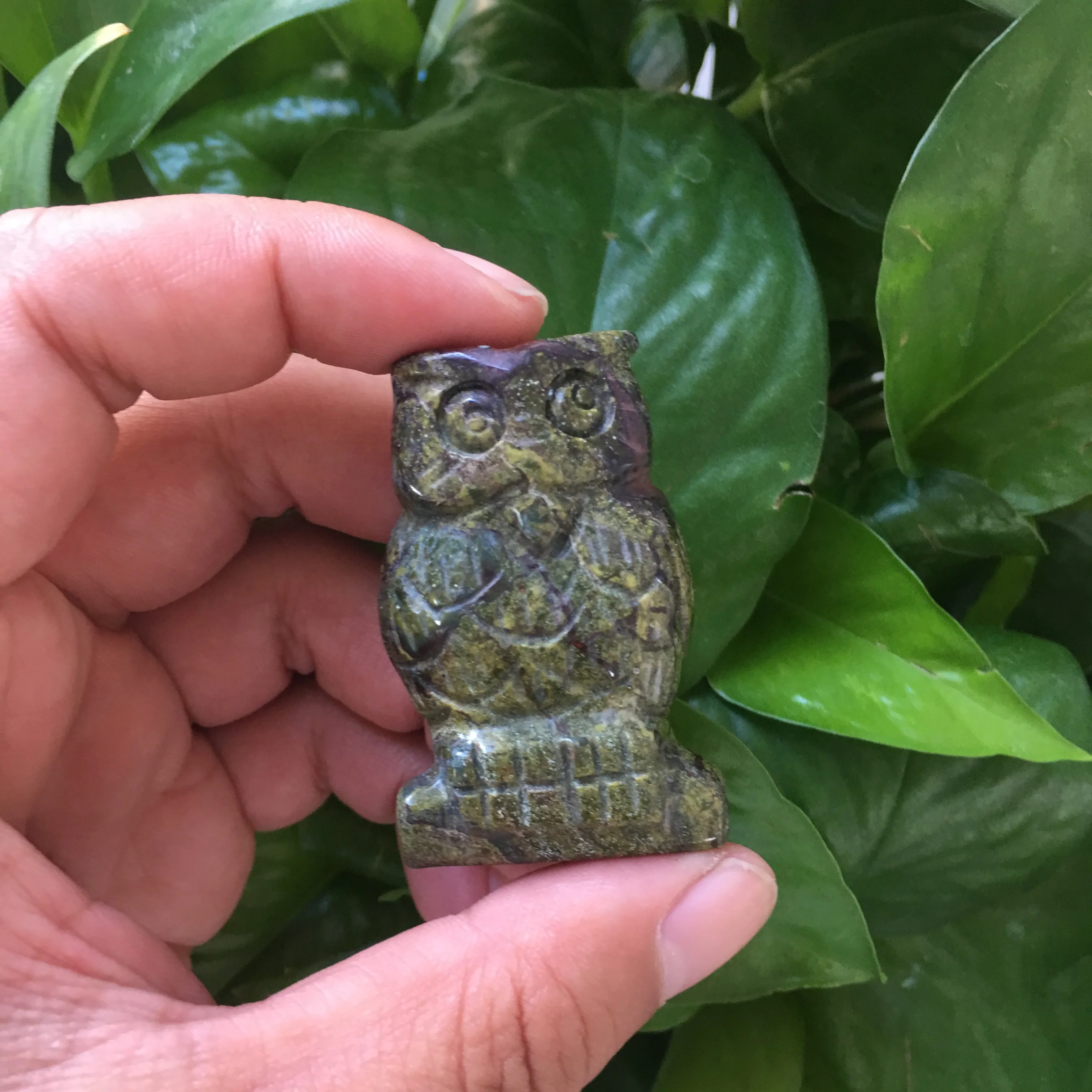 

Z Natural Dragon blood stone Crystal Figurine Handmade Natural Stone Healing Reiki Mini Owl Figurine for Home Decora Owl Statue