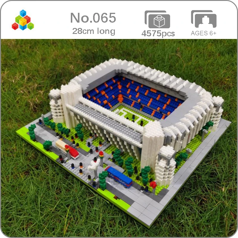 

World Architecture Real Madrid Club Football Field Stadium 3D DIY Mini Diamond Blocks Bricks Building Toy for Children no Box