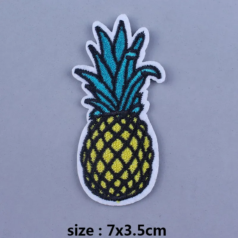PE1714CT Cat Patches Iron On Patches For Clothing Cheap Cartoon Embroidery Patch Fabric Badge Stickers For Clothes Jeans Decoratio H - Цвет: PE1714CT