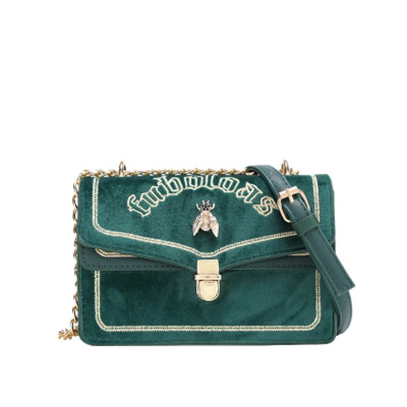 

Bag female 2019 new European and American fan chain shoulder diagonal small bee spring and summer wild small square bag