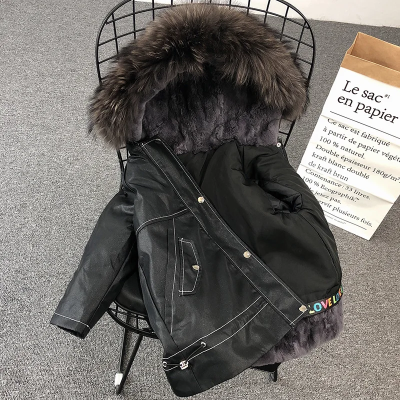 black w dk grey fur 1906 Новая модная зимняя одежда для мальчиков и девочек, пальто с натуральным мехом, длинное пальто с капюшоном с кроличьим мехом - Цвет: black w dk grey fur