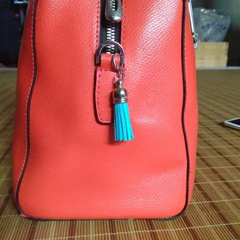 

20 Color 4 cm Suede Tassel Key Chain Silver Mini Leather Key Ring Cute Pendant Bag Charming Car Key Holder Personality Gifts