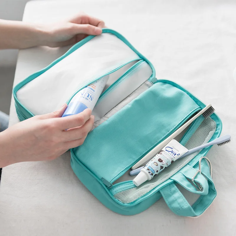 tri fold cosmetic bag