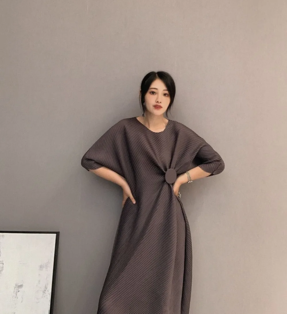 Miyake модное платье на запястье с коротким рукавом, с блестками, с круглым вырезом, со складками, на пуговицах, прямое платье