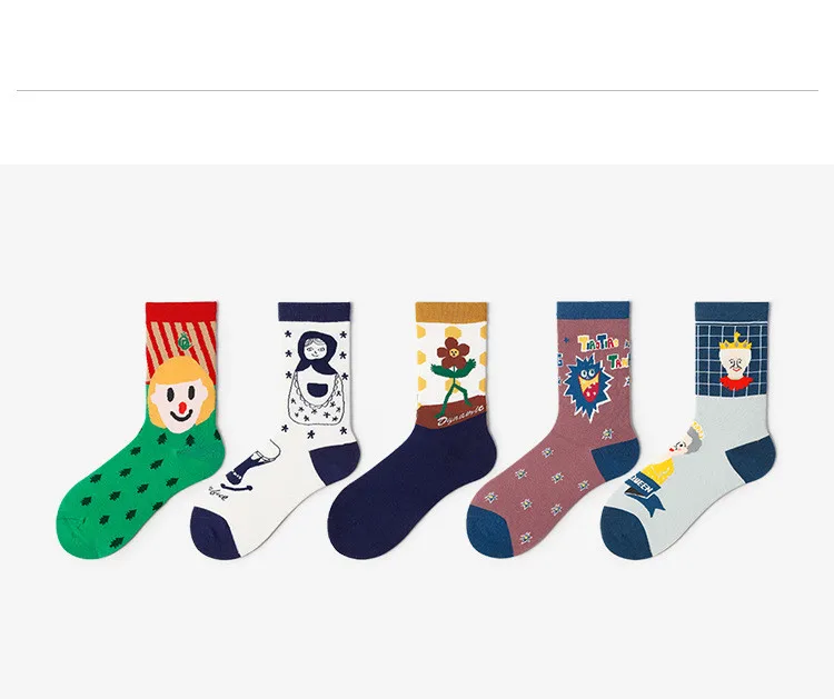 

Autumn And Winter Cotton Socks New Personality Cartoon Combed Women Fashion Retro Traditional Cotton Socks Explosion Models