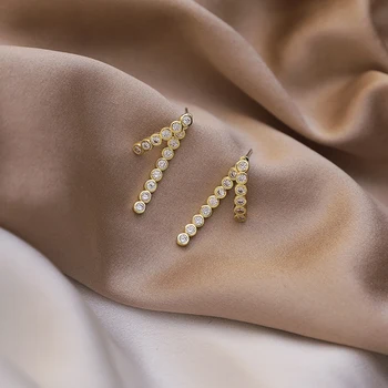 

Gold color Zircon Cubic Arrow Earrings For Women Girls 2020 Fashion Statement Jewelry Female Brincos Cute Geometric Drop Earring