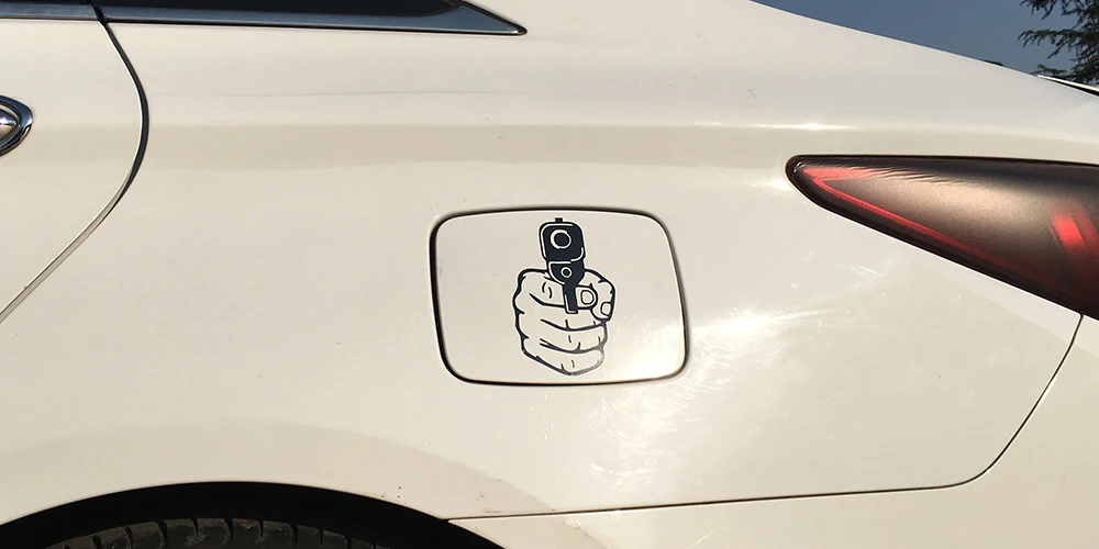 KOSOO креативная наклейка для автомобиля с пистолетом, Виниловая наклейка для автомобиля, украшения, аксессуары