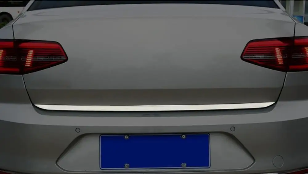 Для 2018 Volkswagen 18 Новинка обшивка задней двери Magotan B8L 19 багажник яркая полоса задняя