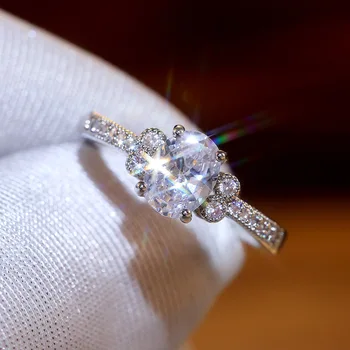 

Sparkling Female Wedding Ring 925 Sterling Silver Oval Zircon Bridal Promise Rings for Women Statement Party Ball Jewelry