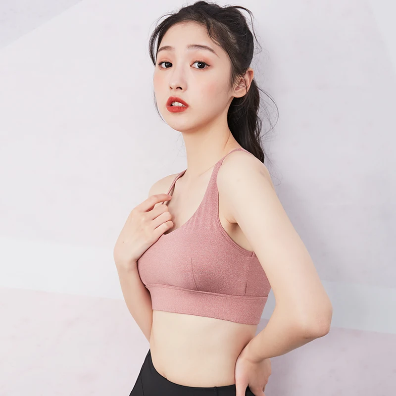 

2020 Sport Bras Women Running Underwear Cross Back Yoga Tops Adjustable Fitness Workout Crop Tops