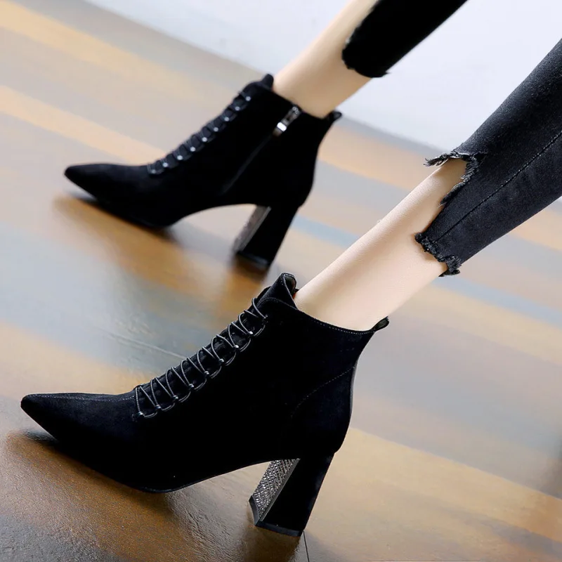 

England Crossing Bandage Non-slip Coarse With Keep Warm Boots Woman 2019 Winter Sharp Short Boots High With Cotton Boots
