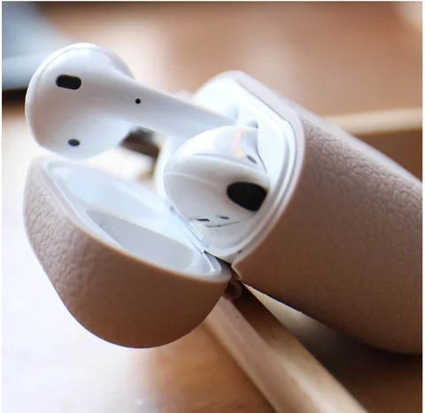 Wireless bluetooth airpods pro1 and 2 and 3 generation non-slip oil-proof anti-fouling all-inclusive earphone box J06