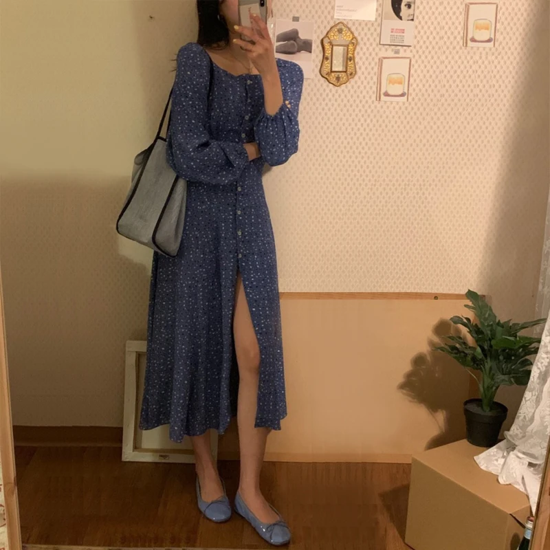 Осеннее женское винтажное длинное платье с квадратным вырезом облегающее