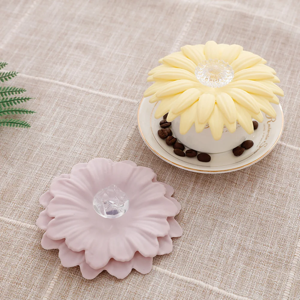 

Creative Silicone Flower Cup Lids Lovely Mug Covers Anti-dust Drink Cup Cover Leakproof Lids Random Pattern and Color