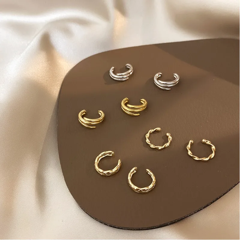 

2020 Fashion Ear Cuffs Gold Ear Cuff Clip Earrings For Women Wavy Metal Ear Clip Without Climbers No Piercing Cartilage Earring