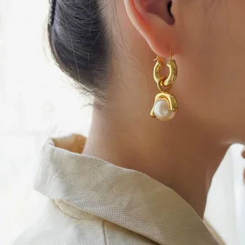 

Pearl chunky thick Gold hoop for women Detachable