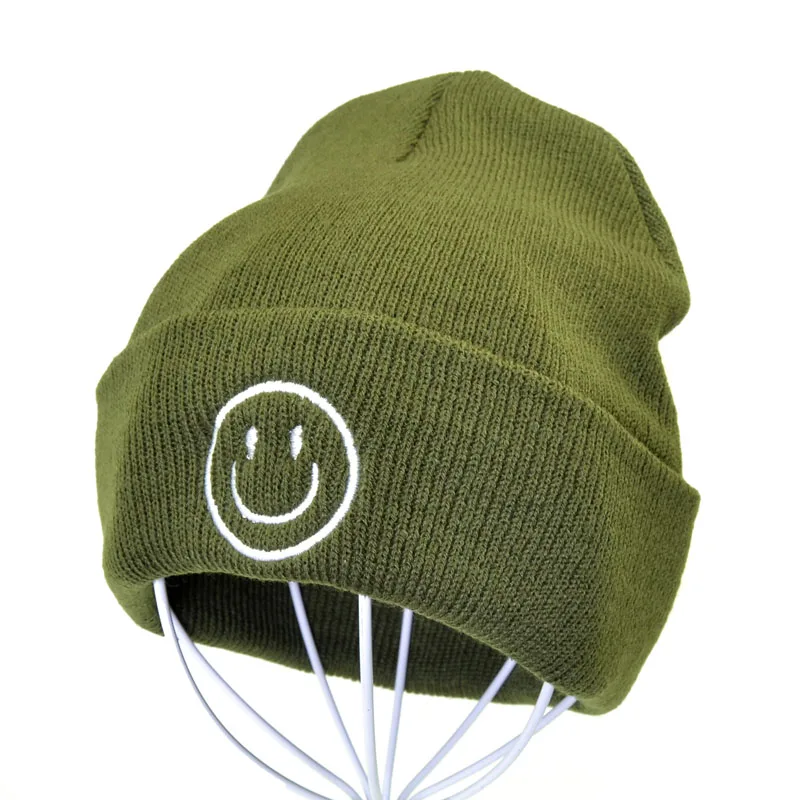 Smiley face Beanie женские и мужские хлопковые шапки-бини, одноцветная хип-хоп Skullies, зимние трикотажные изделия, вязаная шапка унисекс - Цвет: Армейский зеленый