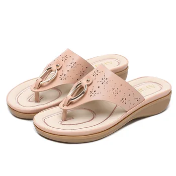 

2020 Women Large Size Slippers Outside Summer Platform Shoes Woman with Metal Buckle Slopeflip-flops Flat Ladies Beach Slides