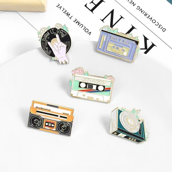 

Rock & ROLL Enamel Pin turn it up Disc Player Music Tape Cassette Brooch Bag Lapel Pin Old School Badge Jewelry Gift for Friend