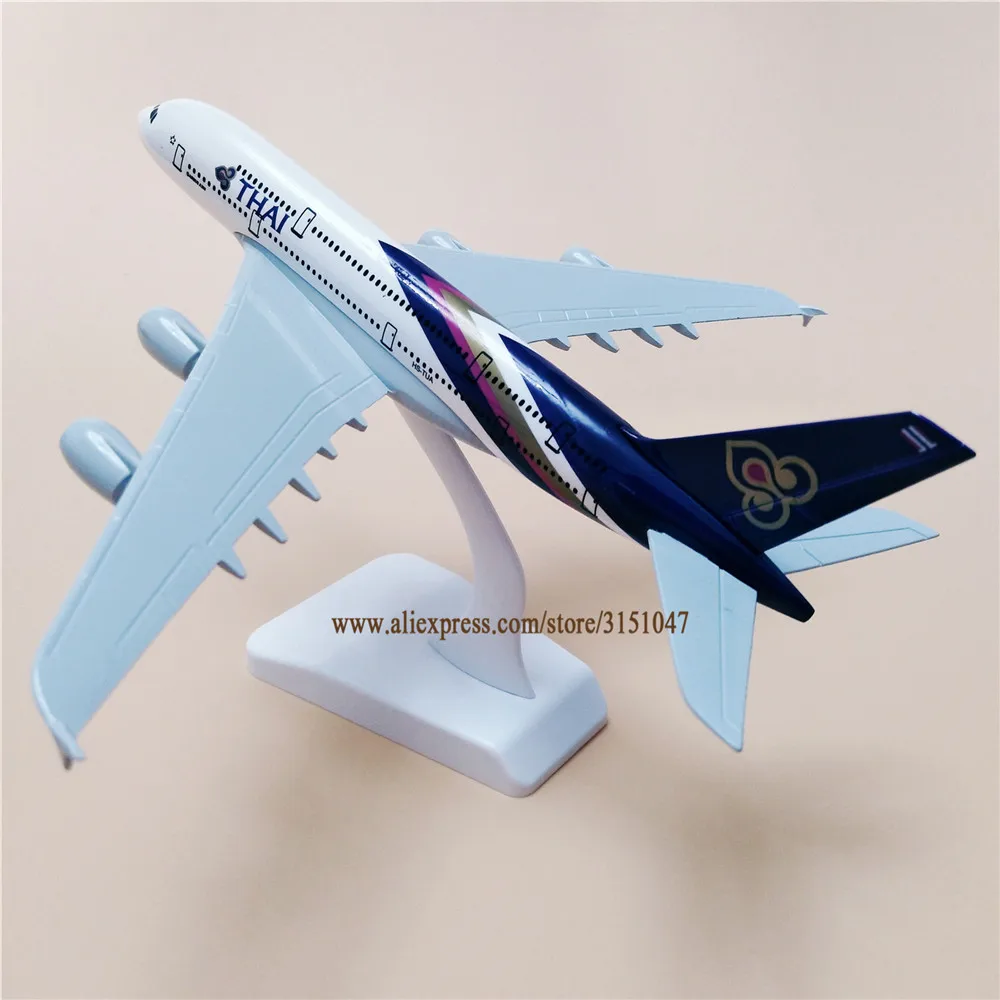 Модель самолета Airbus 380 Air Thai Airlines A380 20 см металлический сплав литье под давлением |