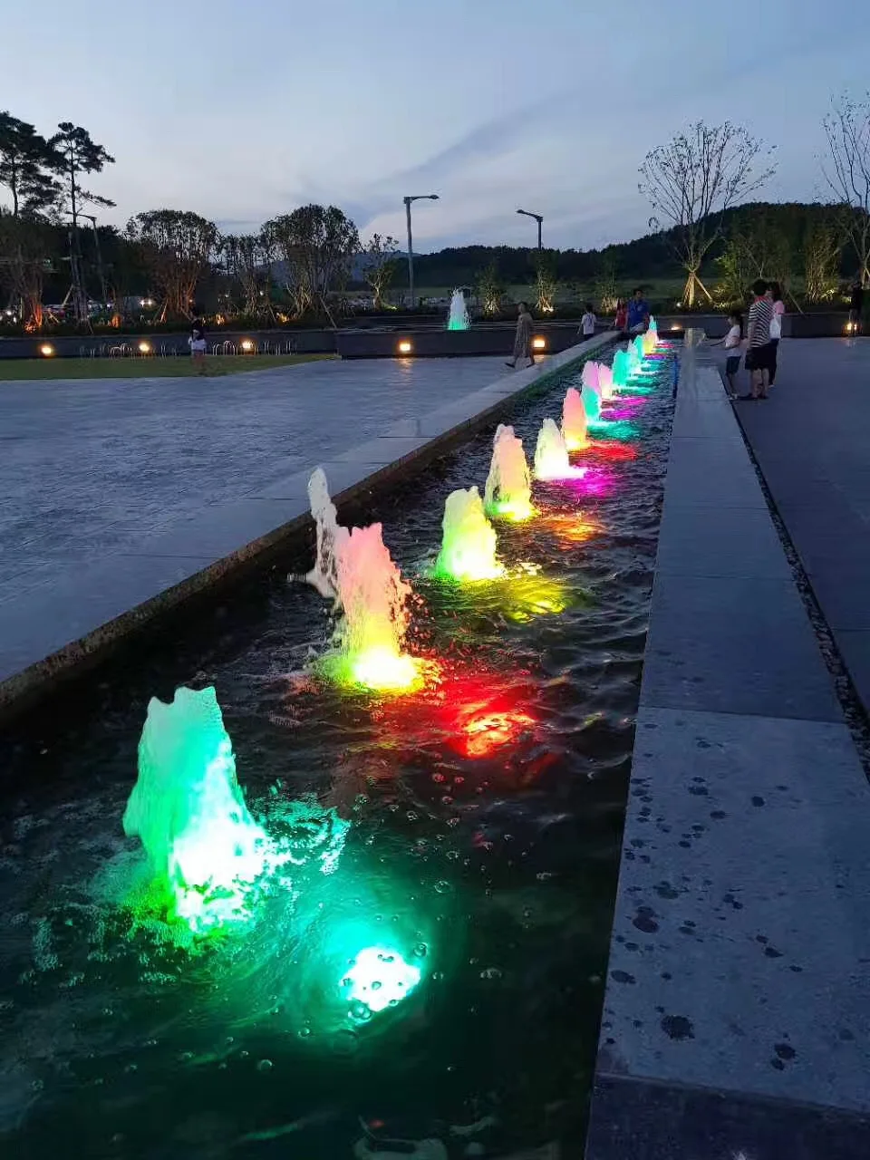 Водостойкий, светодиодный, rgb свет 7 Вт 12 в бассейн свет наружного освещения Подводные точечные светильники для фонтанов