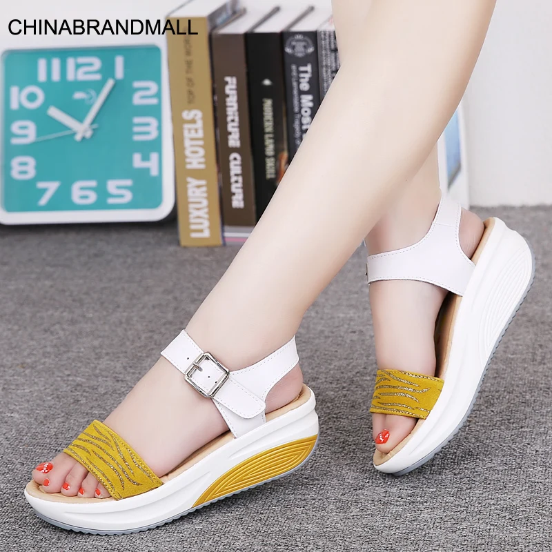 

Genuine Leather Women's Platform Sandals Flip Flops Slippers Beach Shoes Ladies Summer Gladiator High Heel Sandals Casual Female